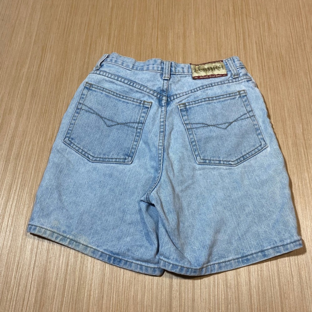 Z Cavaricci Vintage High Waisted Denim Shorts Light Wash Size 28 Made in USA - Picture 3 of 3